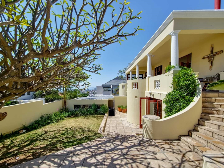 3 Bedroom Property for Sale in Fresnaye Western Cape